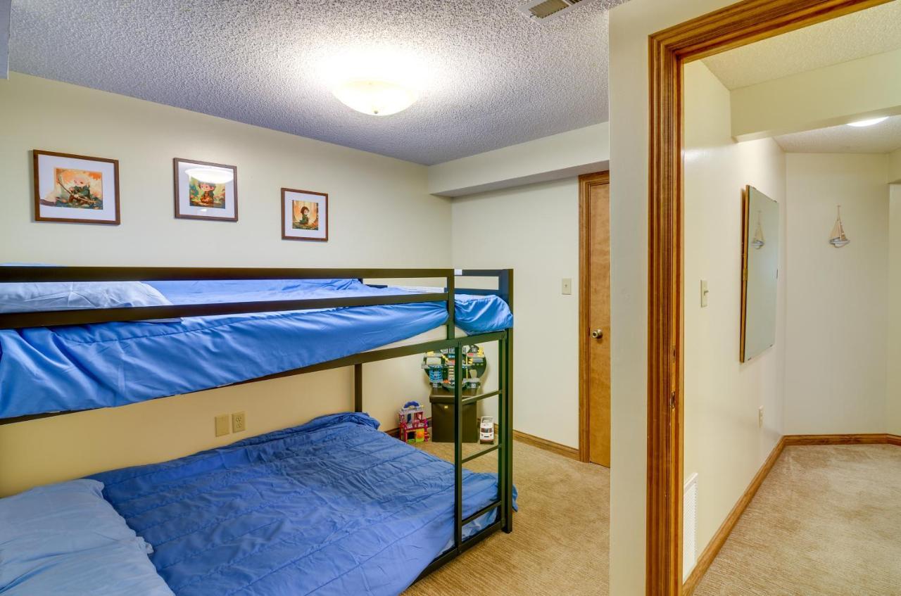 Burnside Resort Cabin With Hot Tub And Outdoor Spots! Extérieur photo