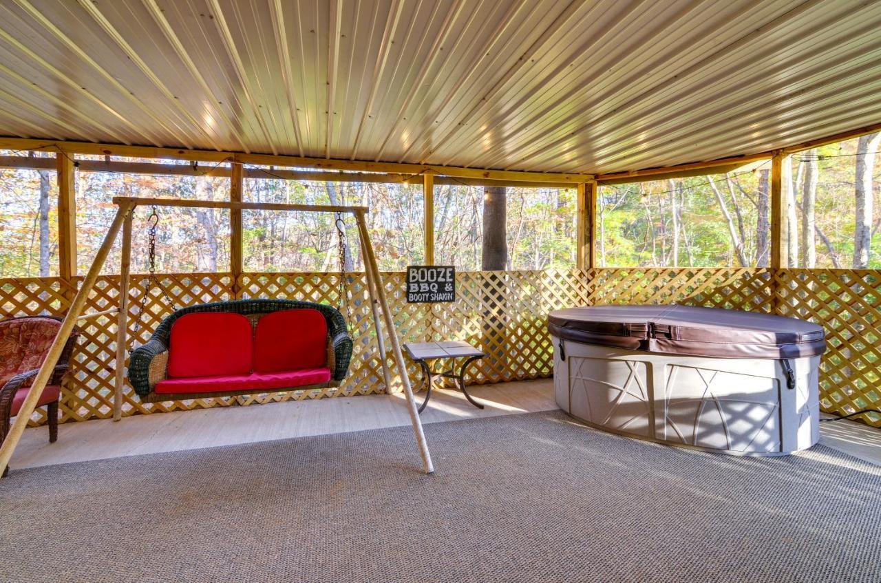 Burnside Resort Cabin With Hot Tub And Outdoor Spots! Extérieur photo